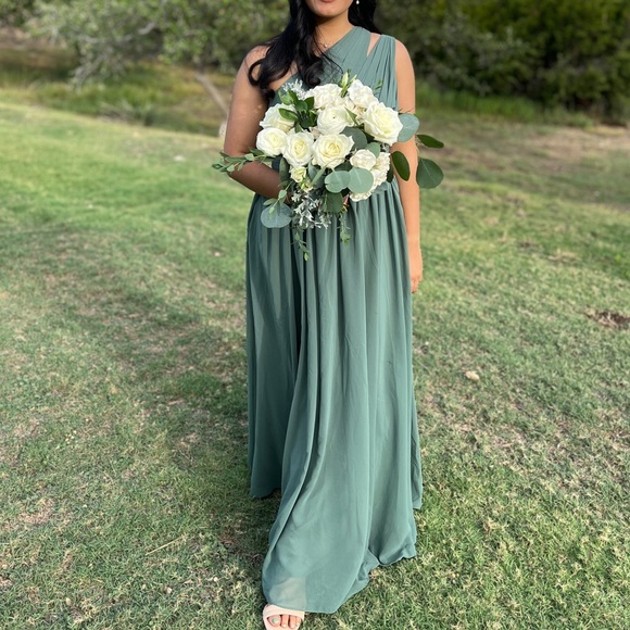 Azazie Molly Dress in Eucalyptus - Picture 8 of 12